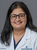 Navpreet Kaur Navpreet Kaur